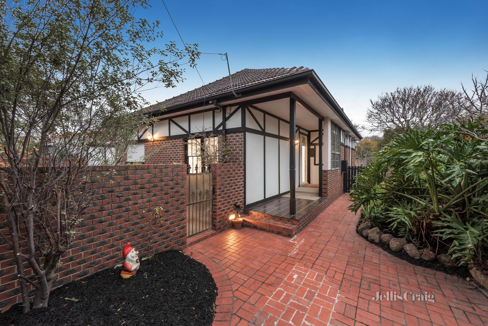 104 Abbott Street, Sandringham image 12