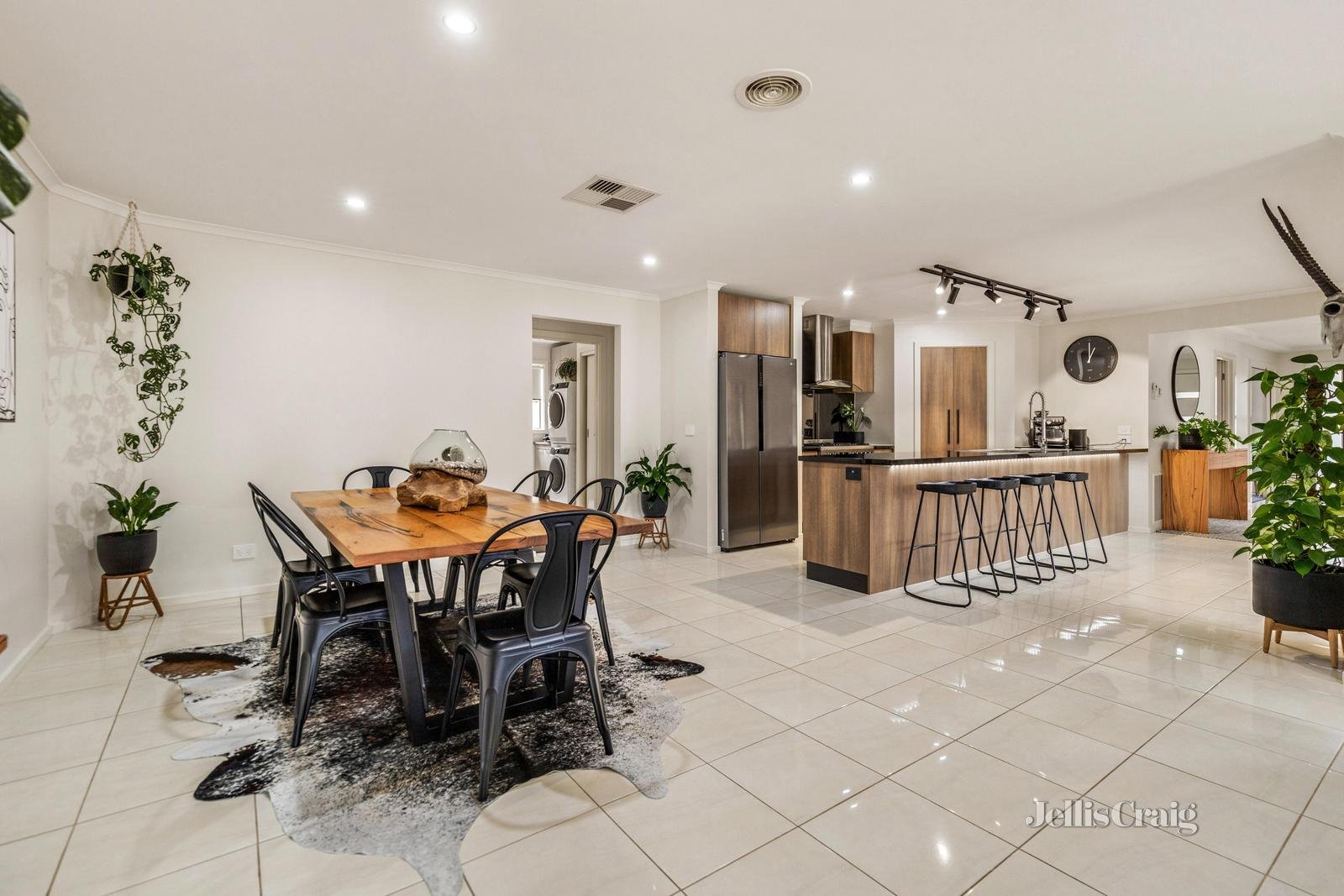 104 Alfredton Drive, Alfredton image 4