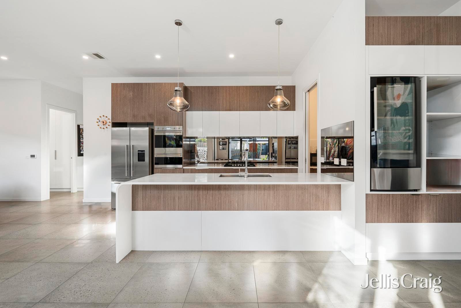 104 Brees Road, Keilor&nbsp;East image 2