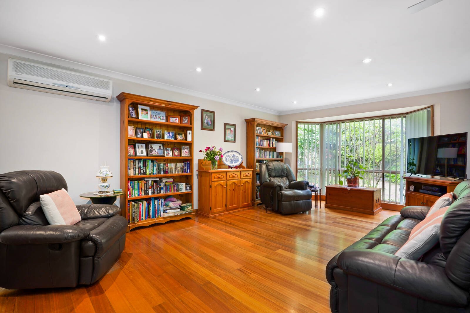 Property Gallery Thumbnail 4