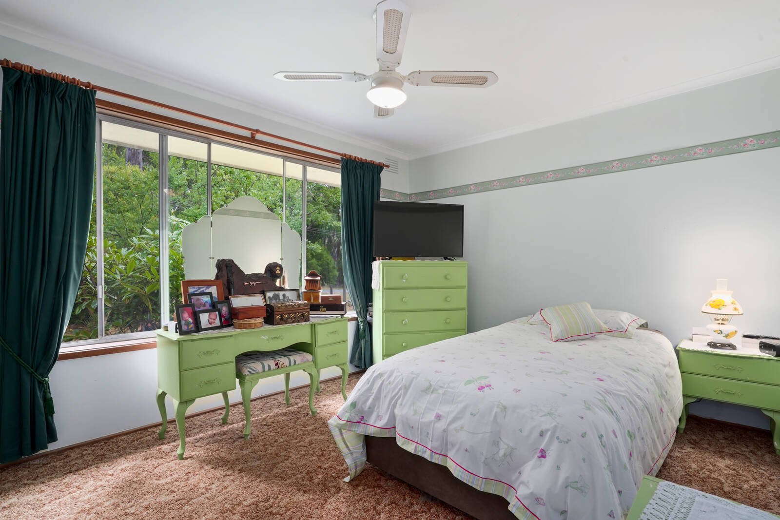 Property Gallery Thumbnail 7