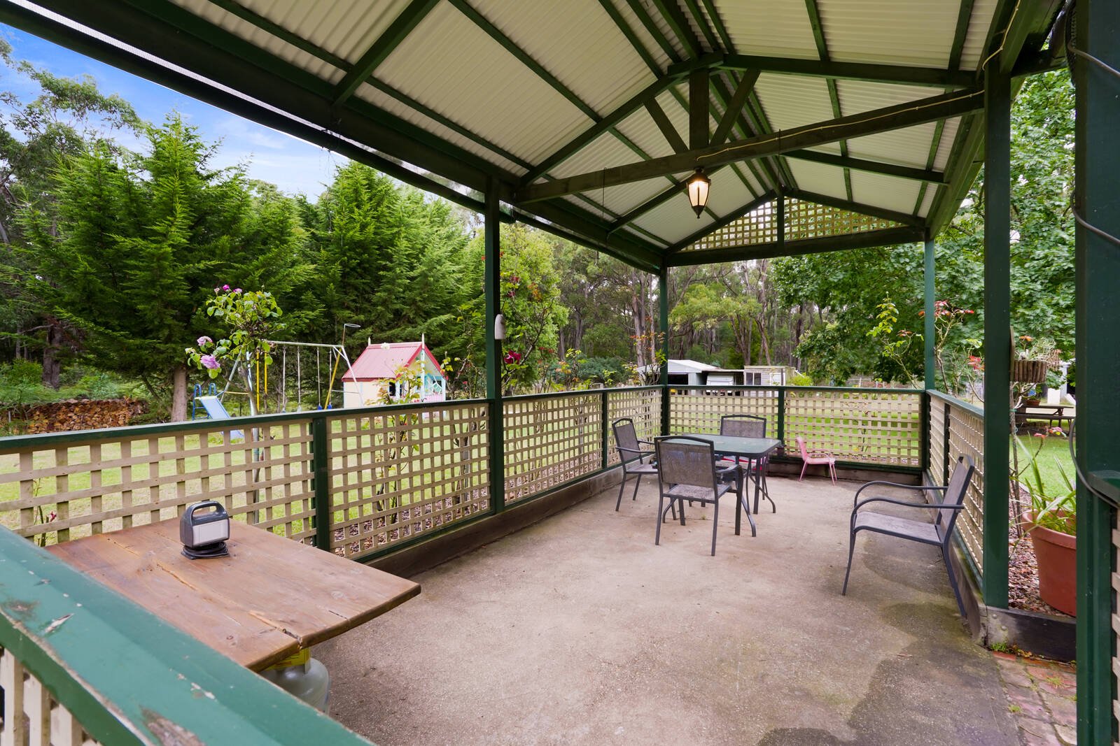 Property Gallery Thumbnail 9