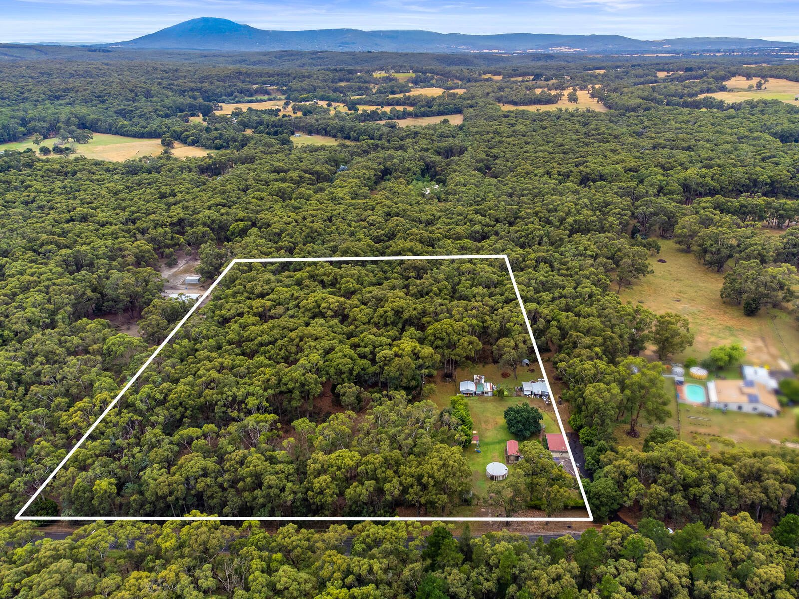 Property Gallery Thumbnail 15