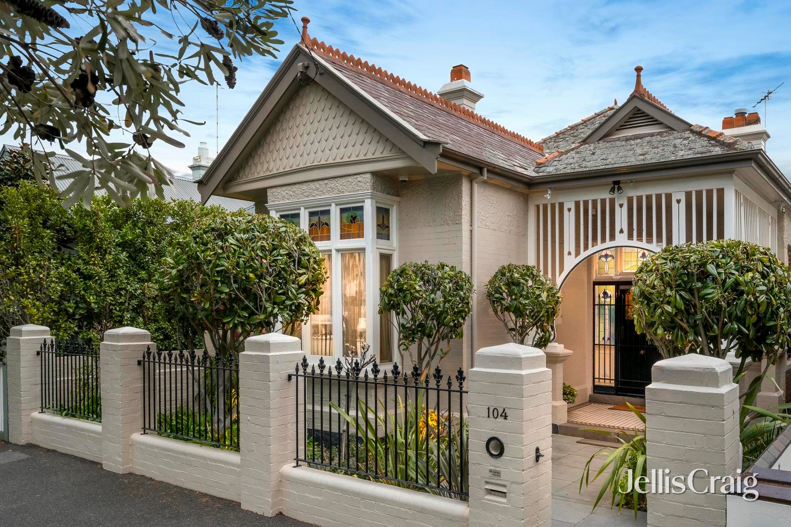 104 Harold Street, Middle Park image 1