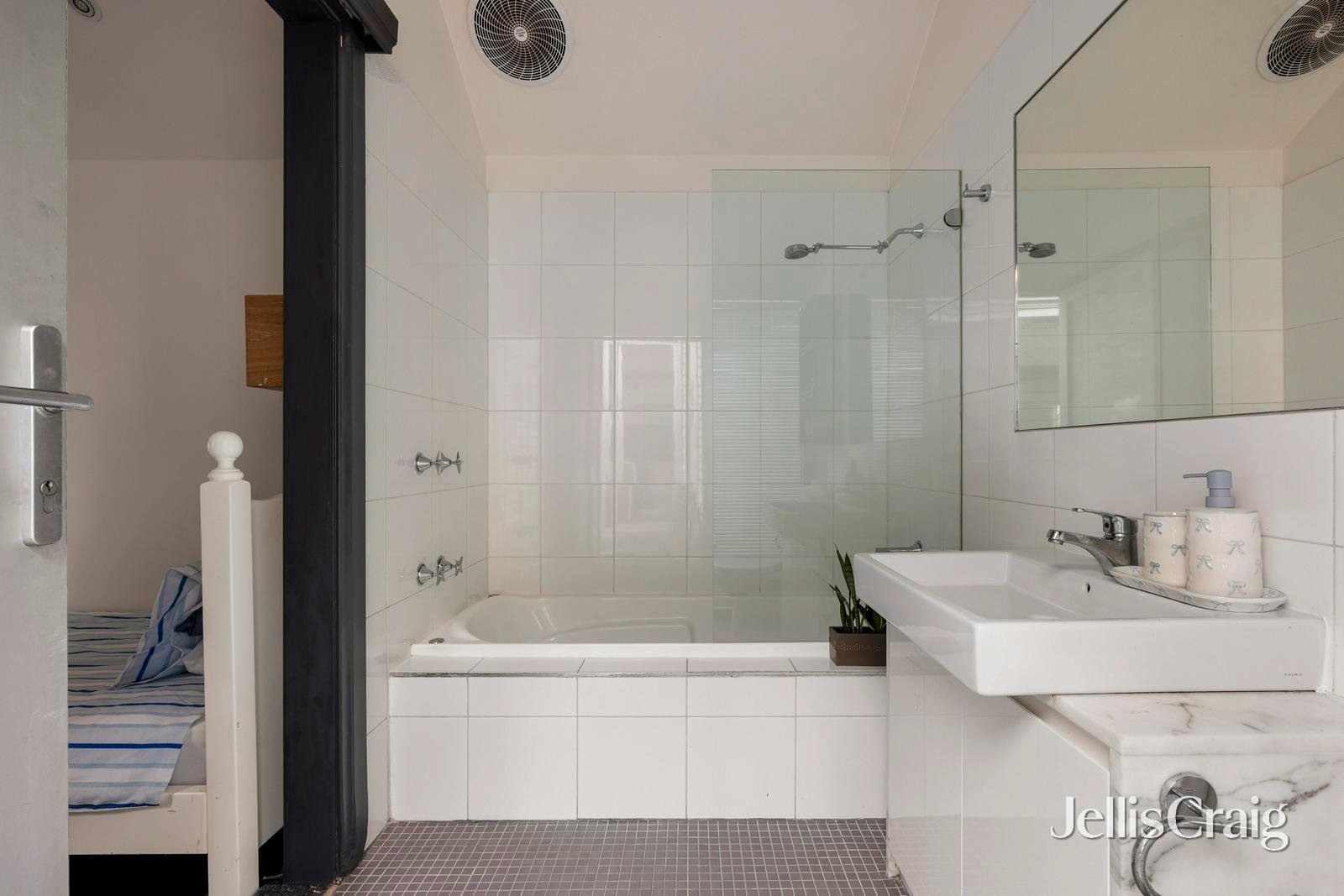 104 Iffla Street, South&nbsp;Melbourne image 19