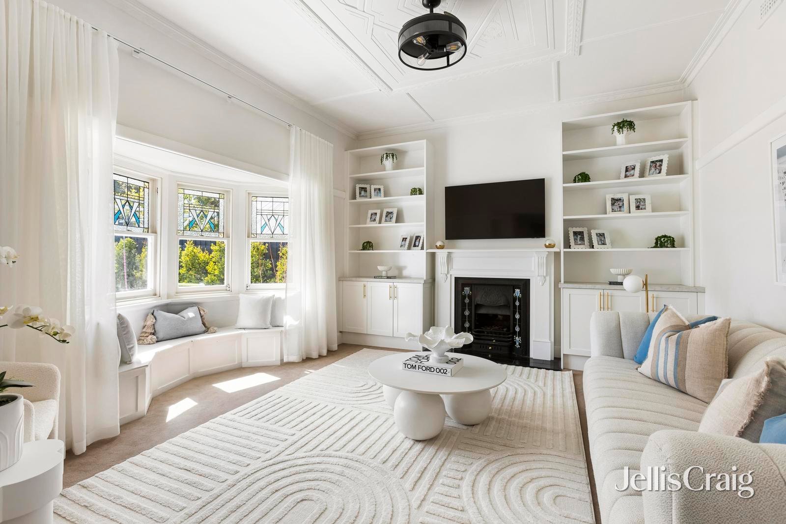 104 Linacre Road, Hampton image 3