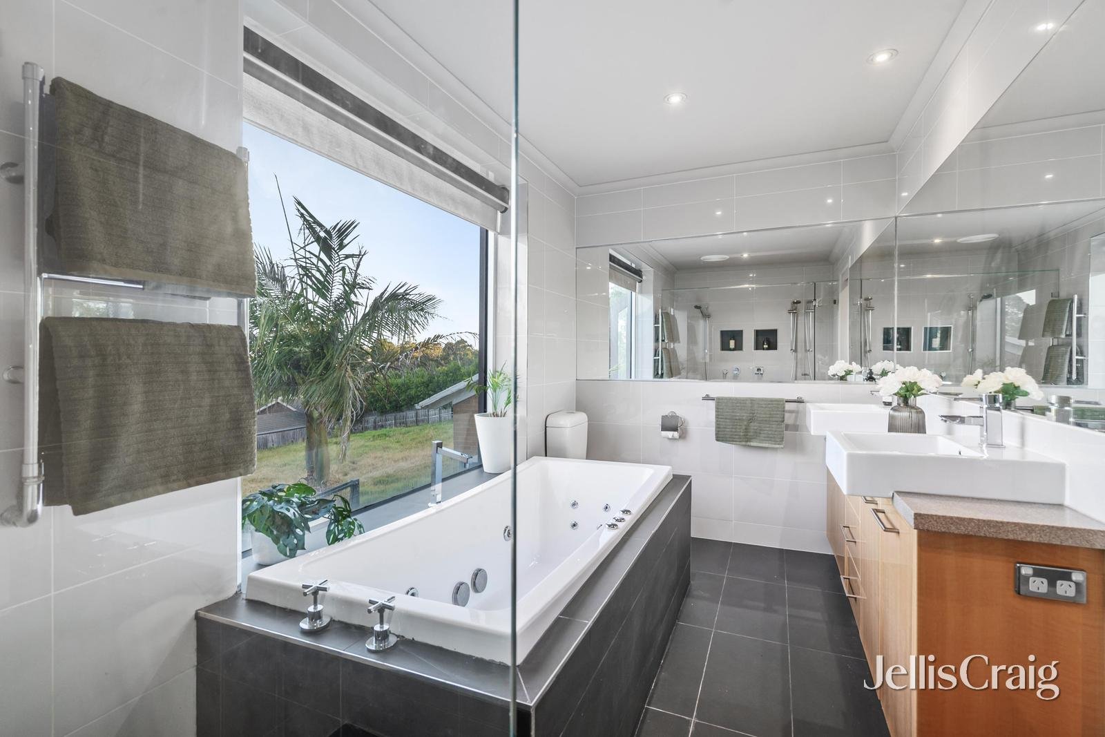 104 Lum Road, Wheelers&nbsp;Hill image 9