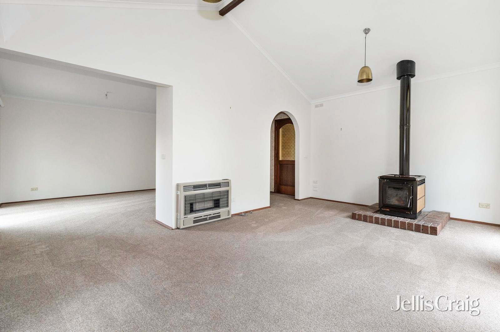 104 Mansfield Avenue, Mount Clear image 2
