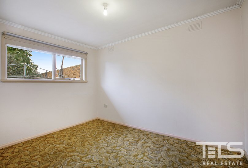 104 Mcnamara Avenue, Airport West image 9