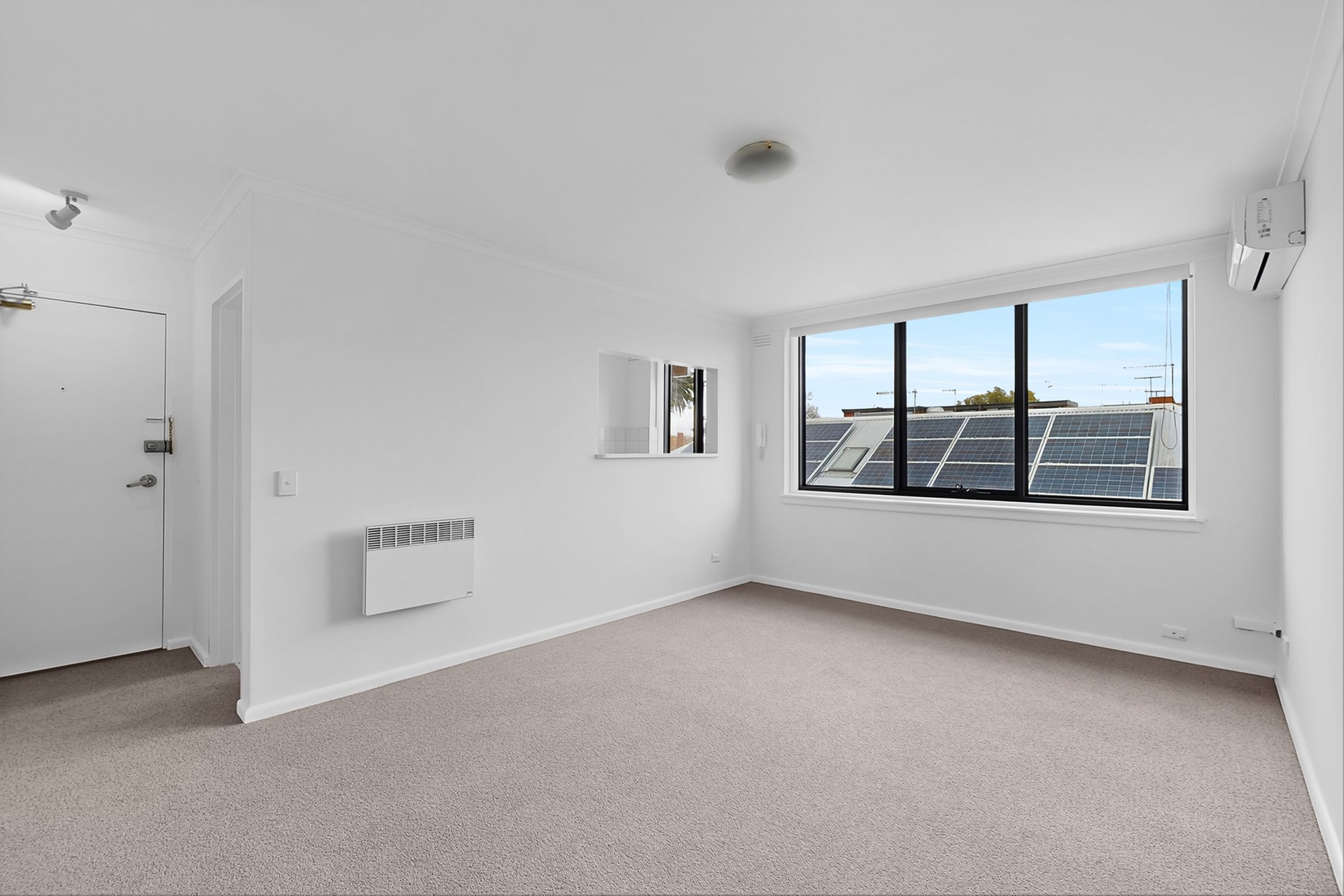 10 / 4 Normanby Street PRAHRAN