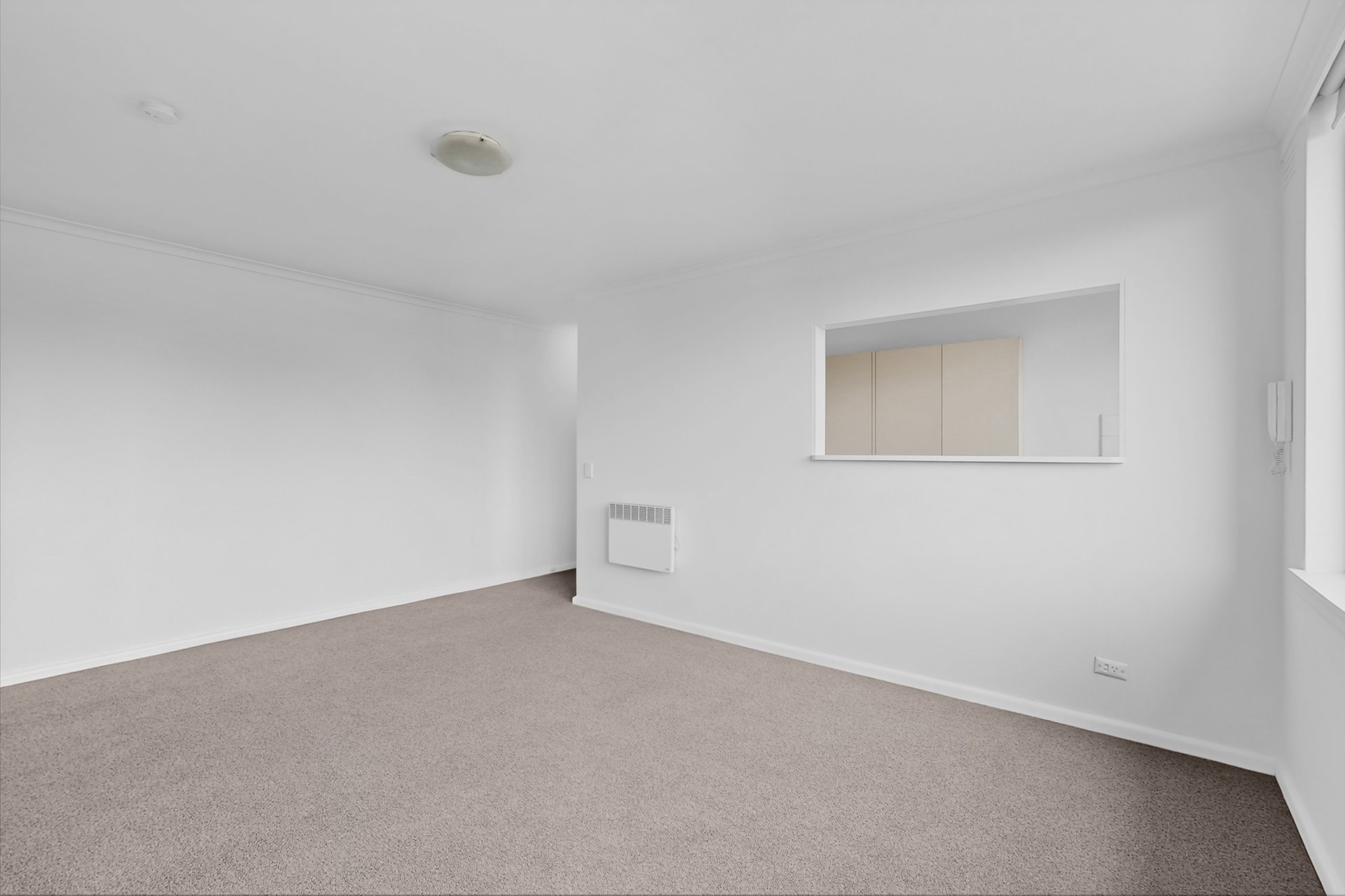 10 / 4 Normanby Street PRAHRAN