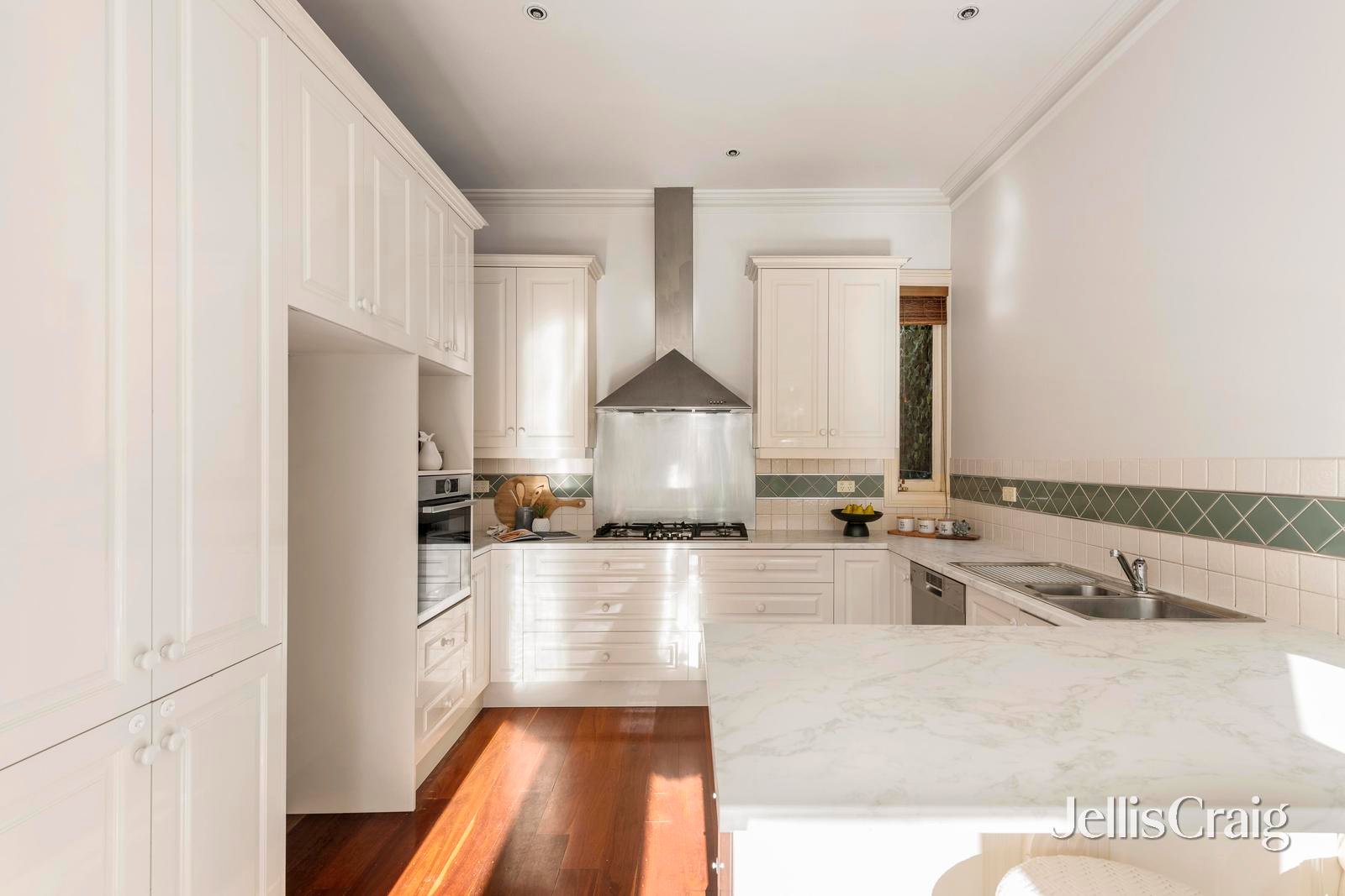 104 Park Street, Abbotsford image 6