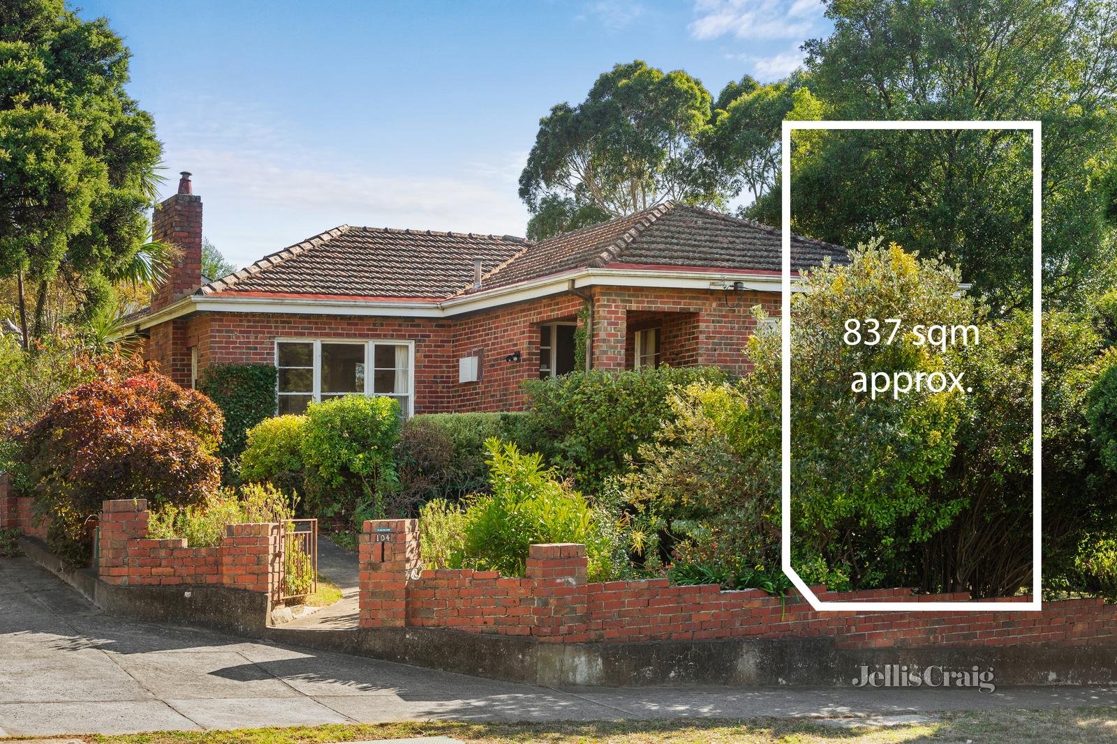 104 Strabane Avenue, Balwyn image 1