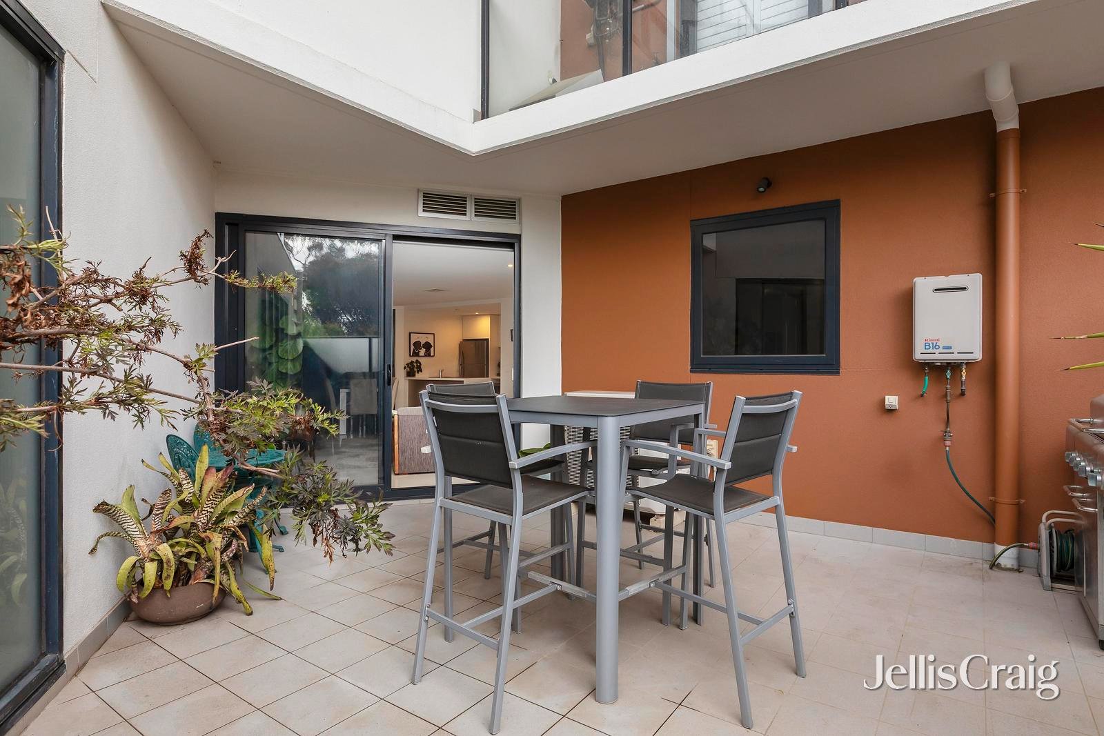 104/1020 Mt Alexander Road, Essendon image 7