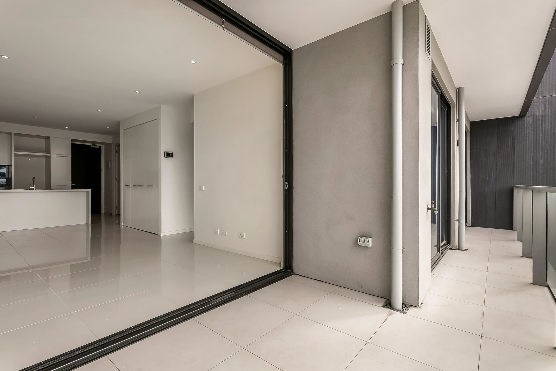 Property Gallery Thumbnail 4