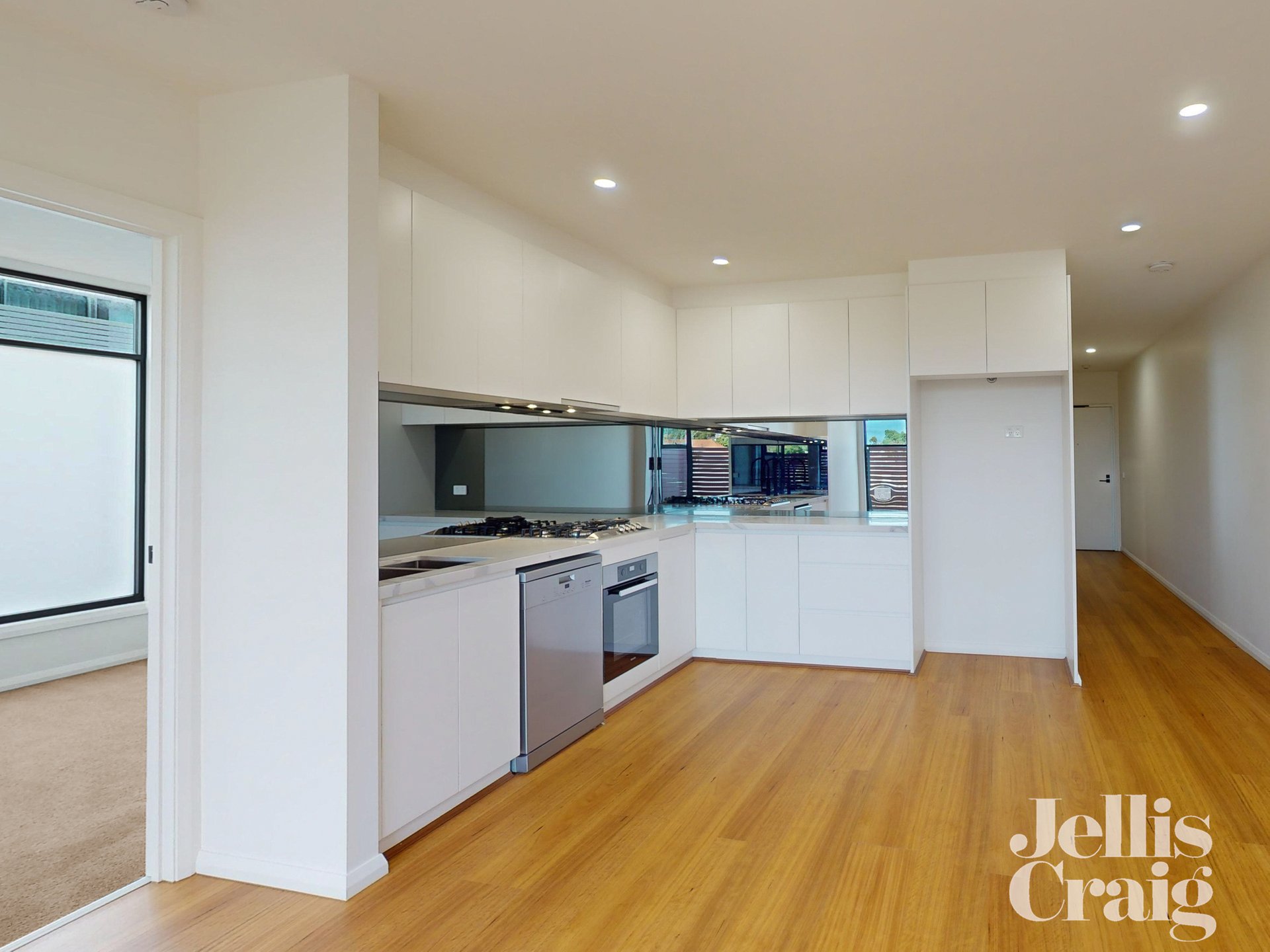 104/1282 Toorak Road, Camberwell image 4