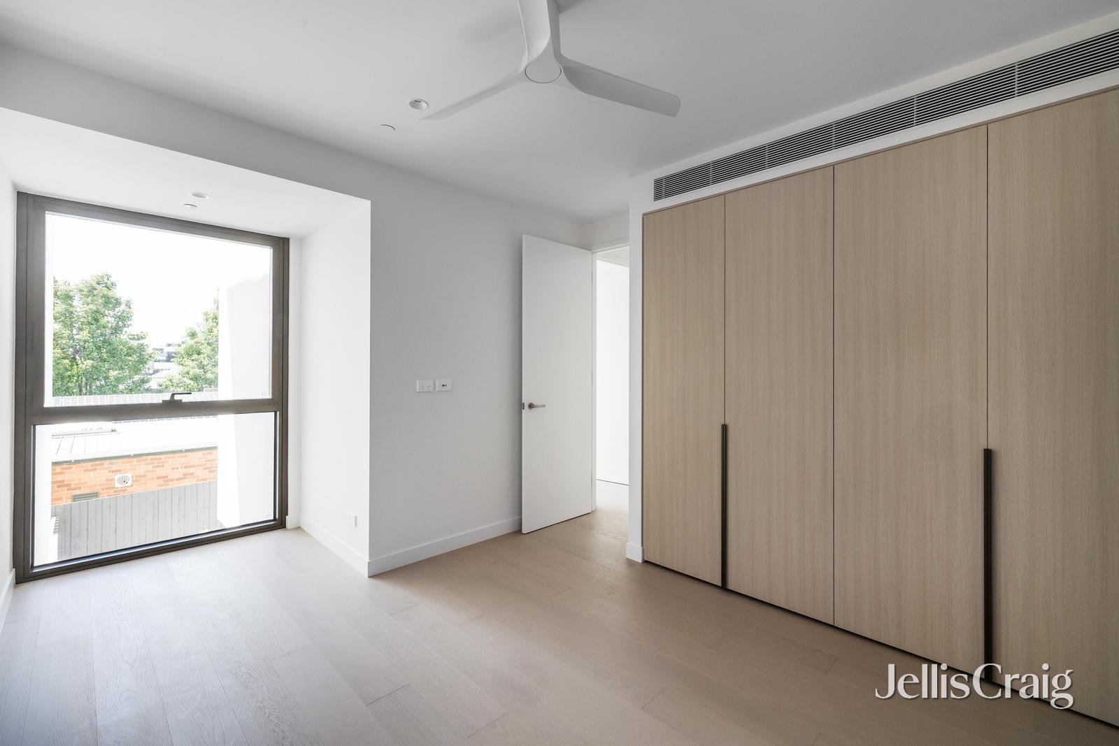 104/1289 High Street, Malvern image 5