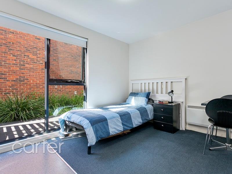 104/141 Waverley Road, Malvern East image 4