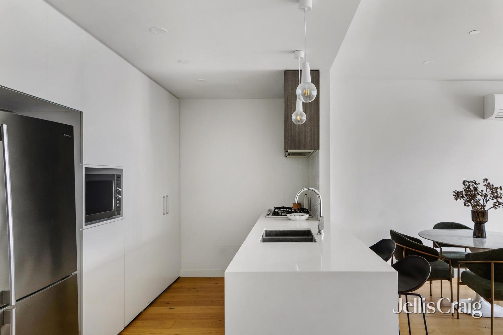 104/1615 Malvern Road, Glen&nbsp;Iris image 2