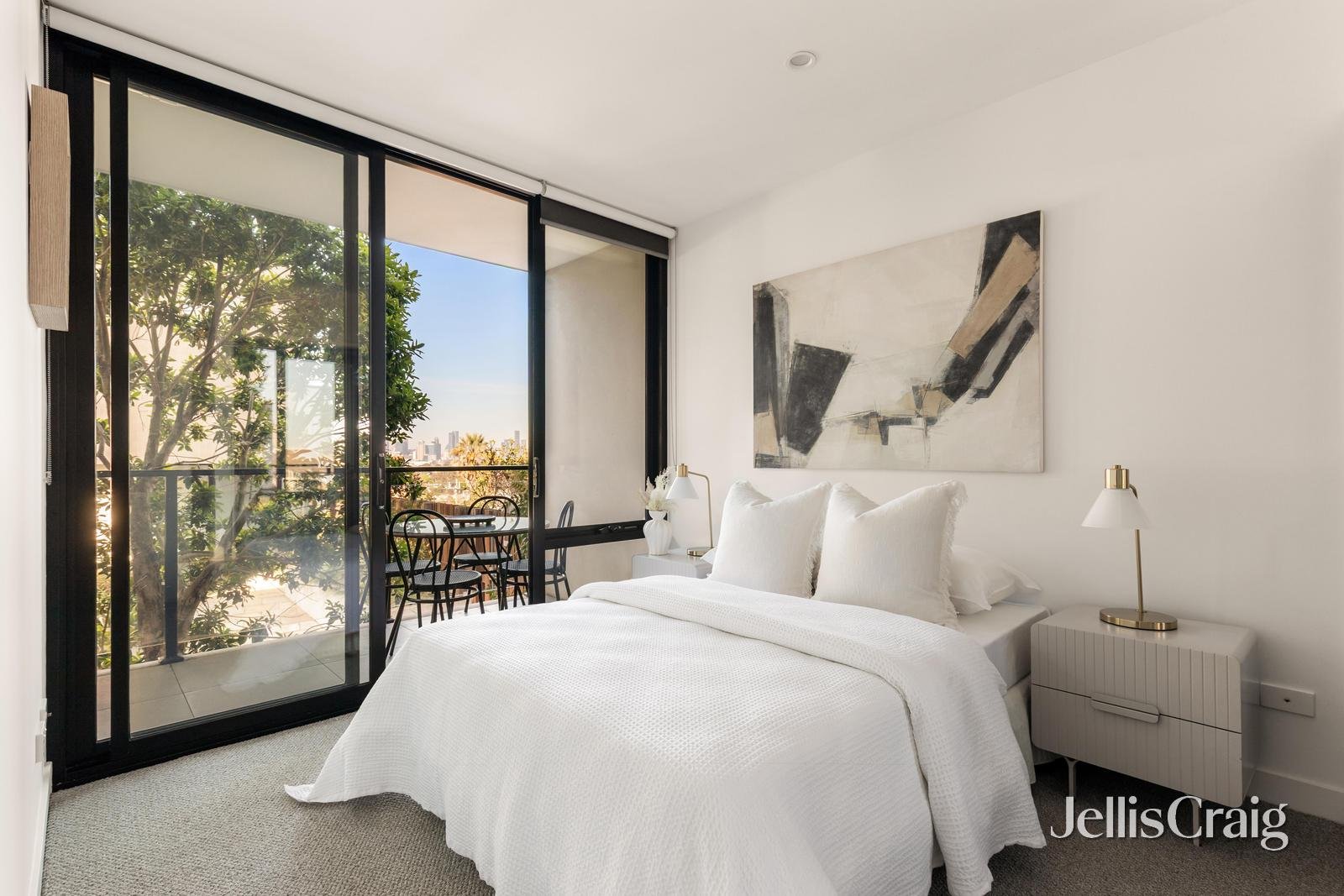 104/1a Campbell Grove, Northcote image 4
