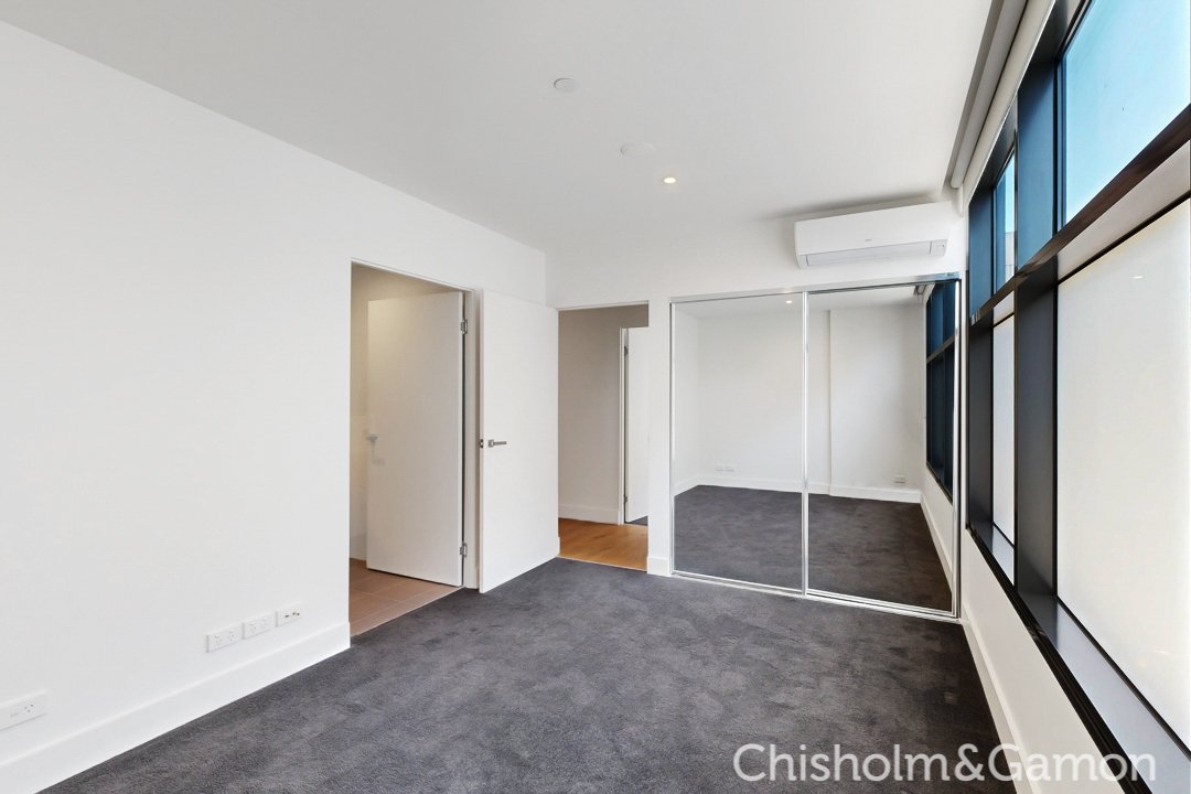 104/2 Kingsley Street, Elwood image 6