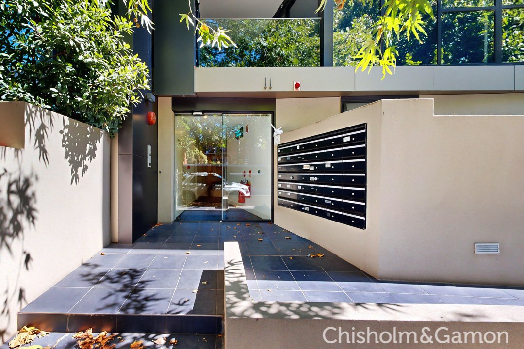 104/2 Kingsley Street, Elwood image 7