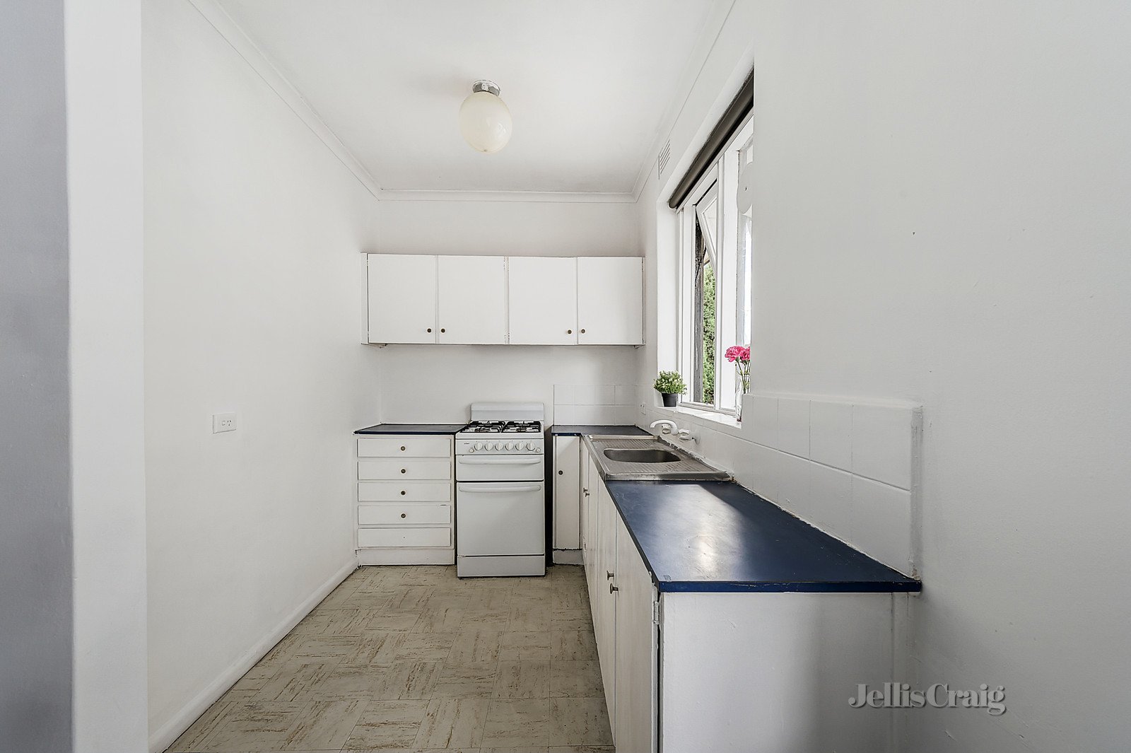 10/42 Nicholson Street, Abbotsford image 5