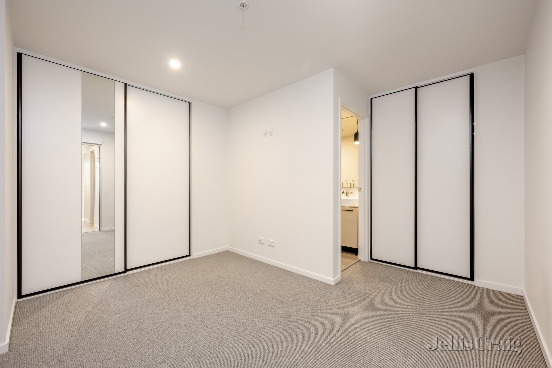 104/20 Shamrock Street, Abbotsford image 3