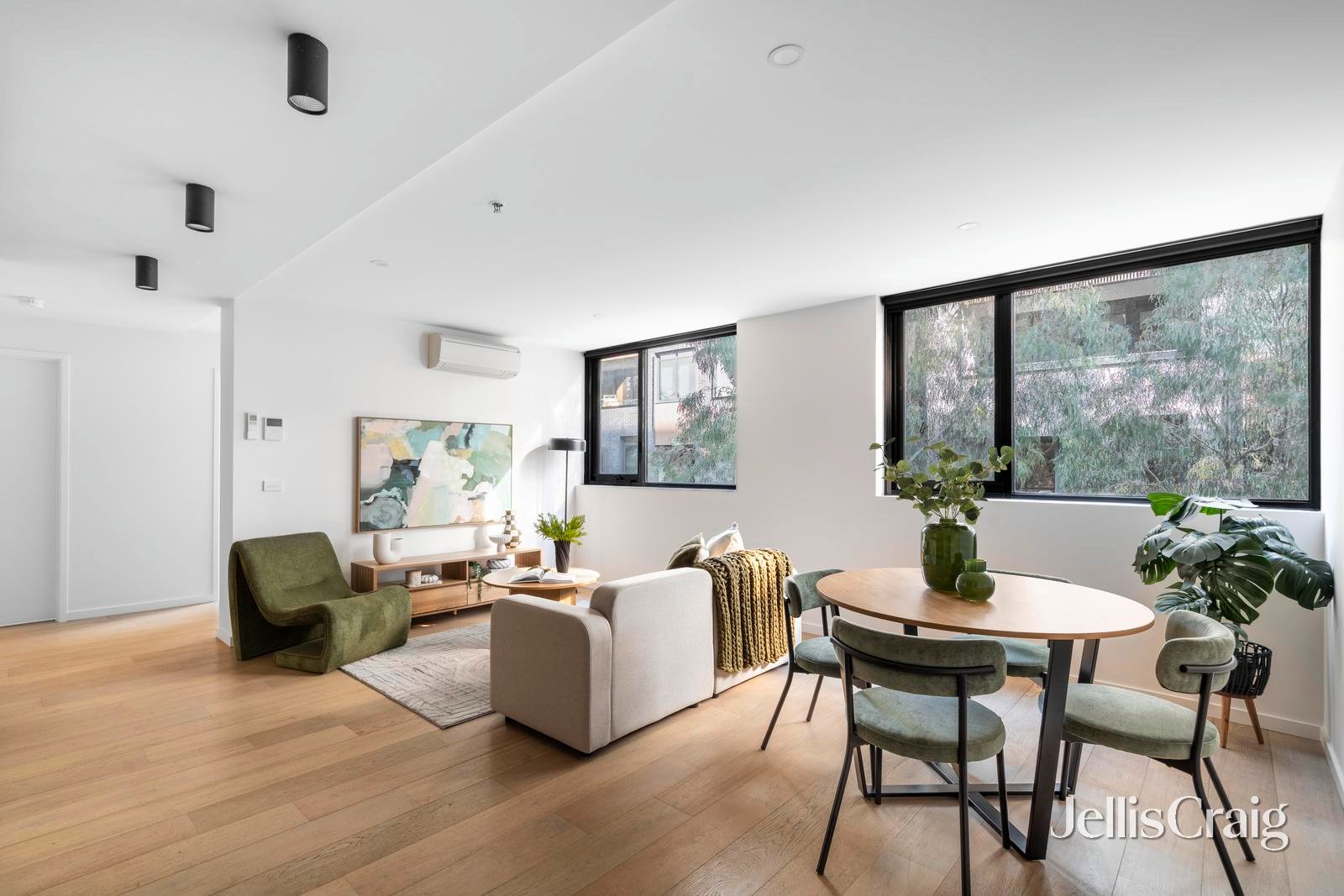 104/20 Shamrock Street, Abbotsford image 1