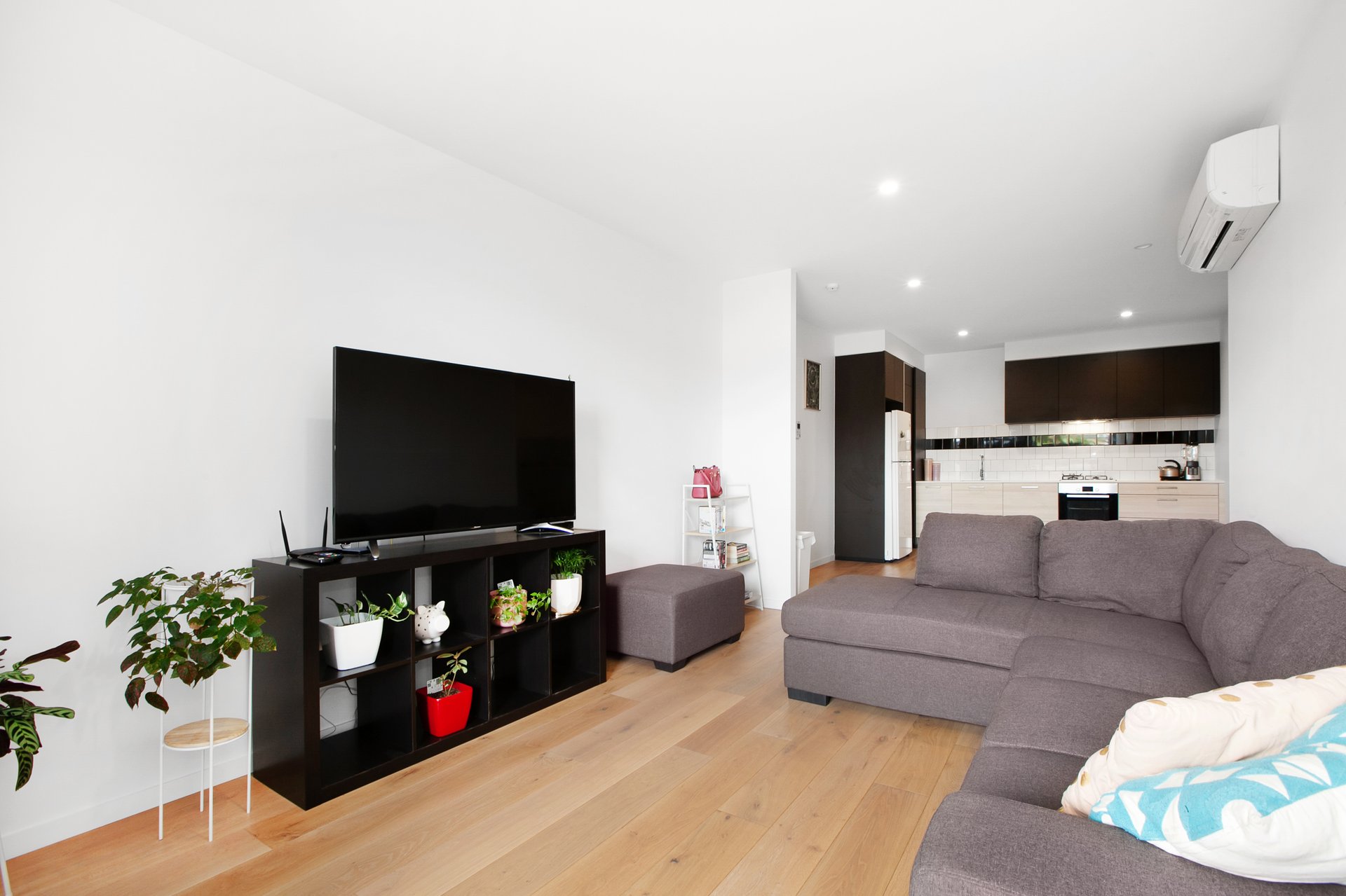 104/324 Pascoe Vale Road, Essendon image 5