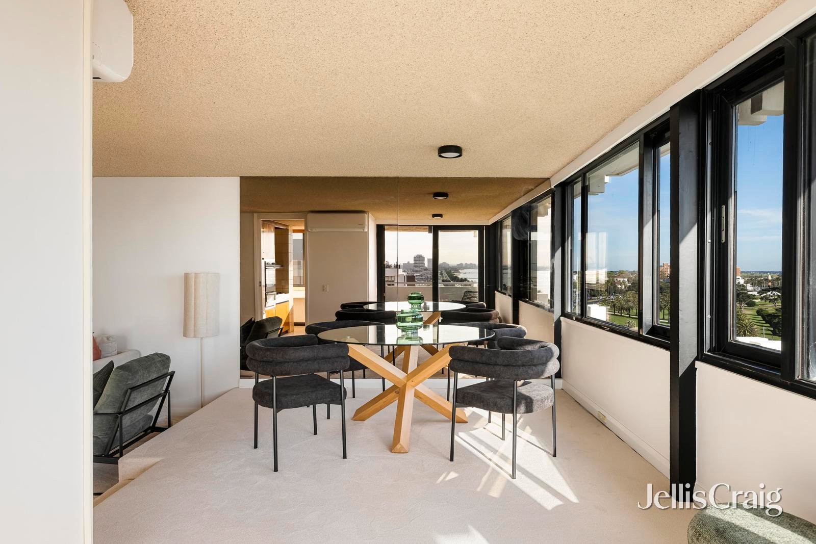 104/333 Beaconsfield Parade, St&nbsp;Kilda&nbsp;West image 3