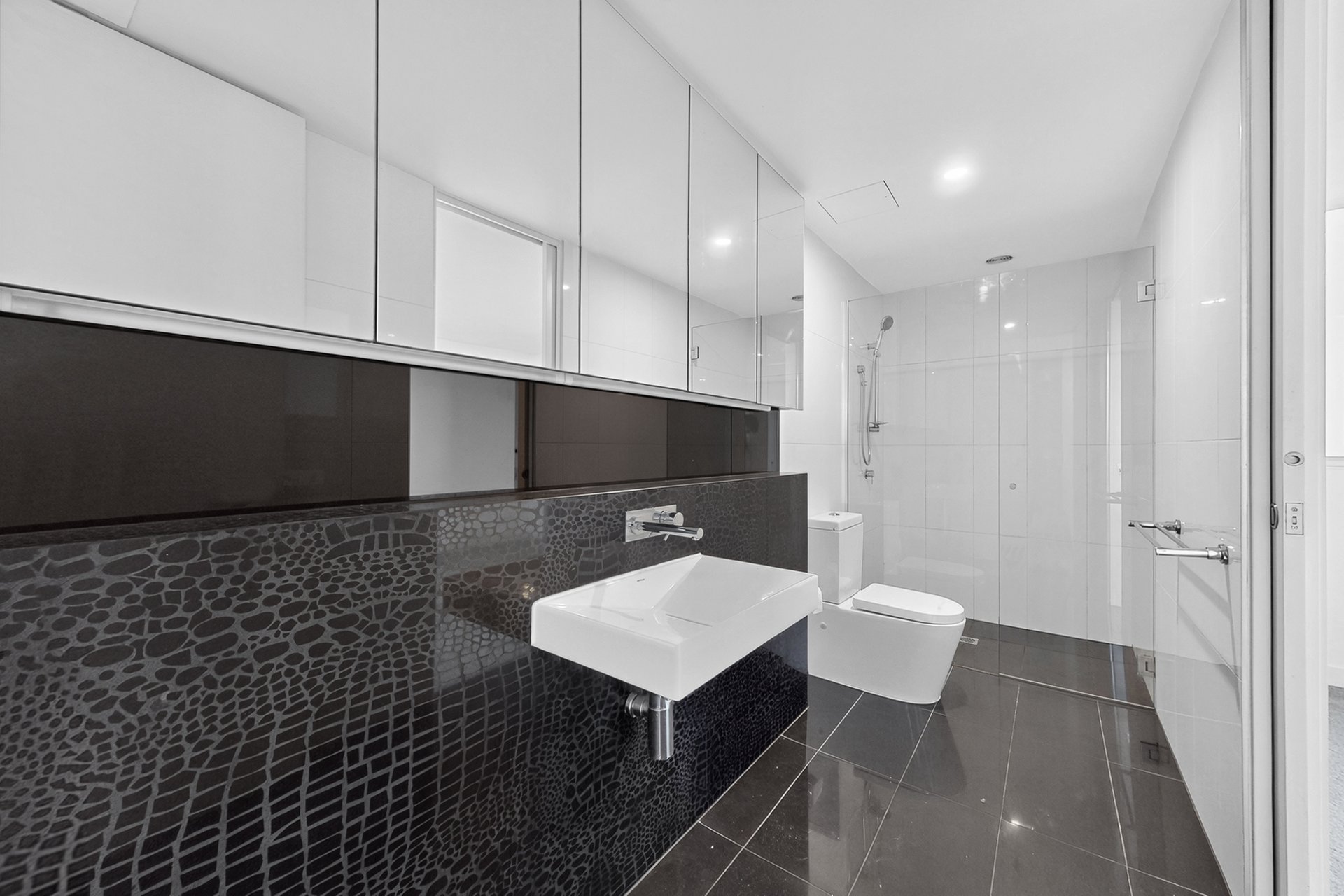 104/38 Nott Street, Port Melbourne image 9