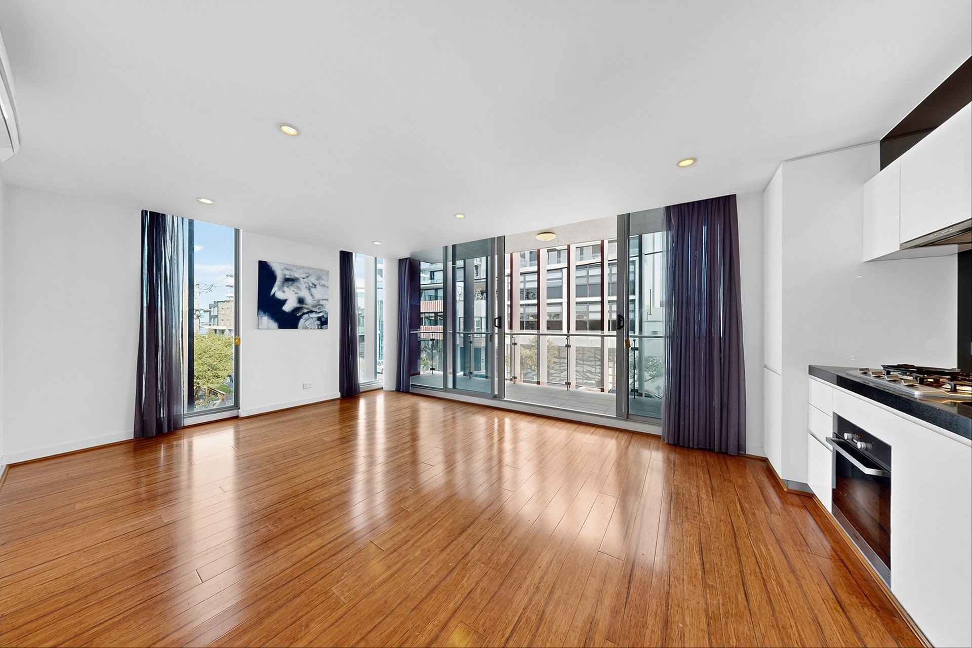 104/38 Nott Street, Port Melbourne image 2