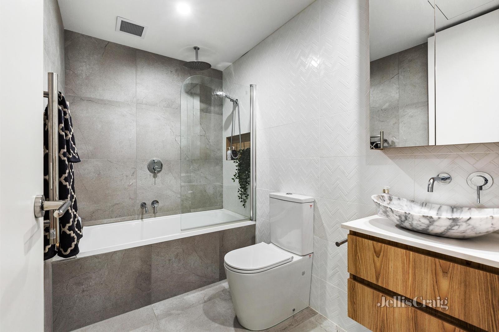 104/402-408 Riversdale Road, Hawthorn East image 7