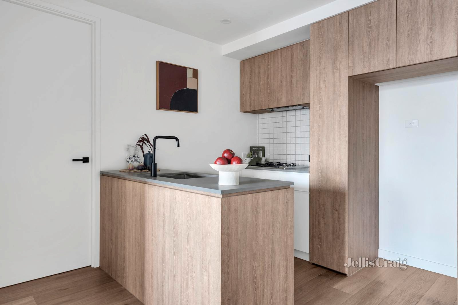 104/466 Lygon Street, Brunswick East image 4