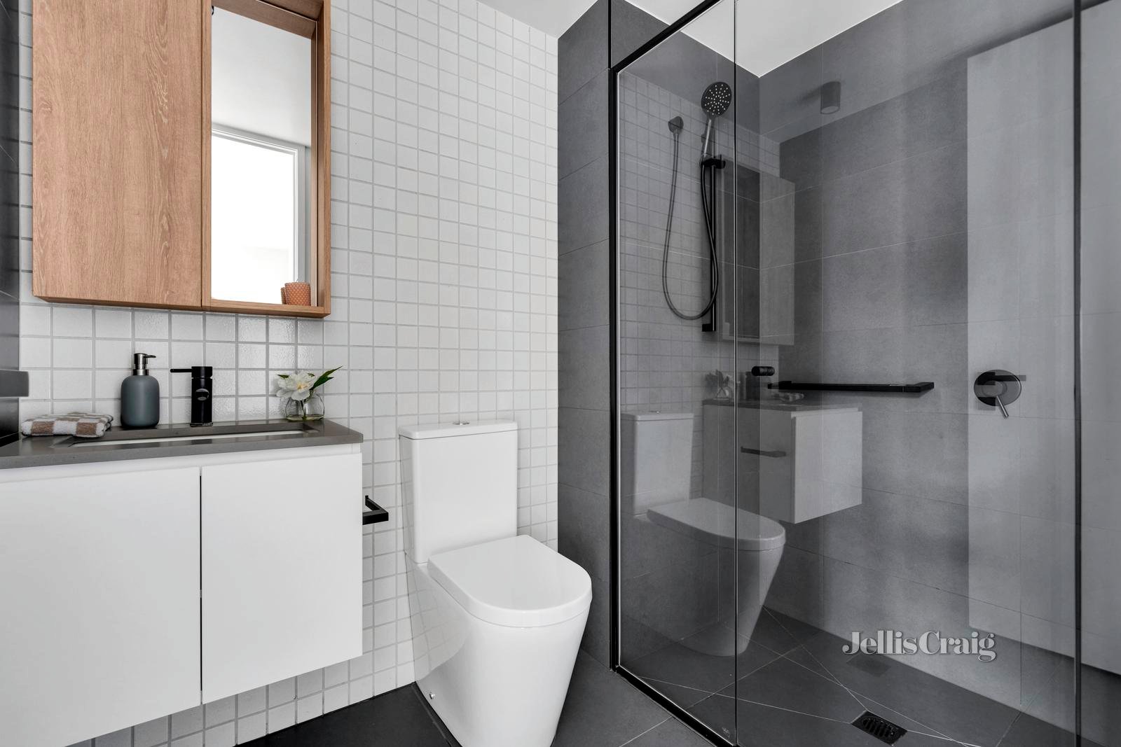 104/466 Lygon Street, Brunswick East image 6