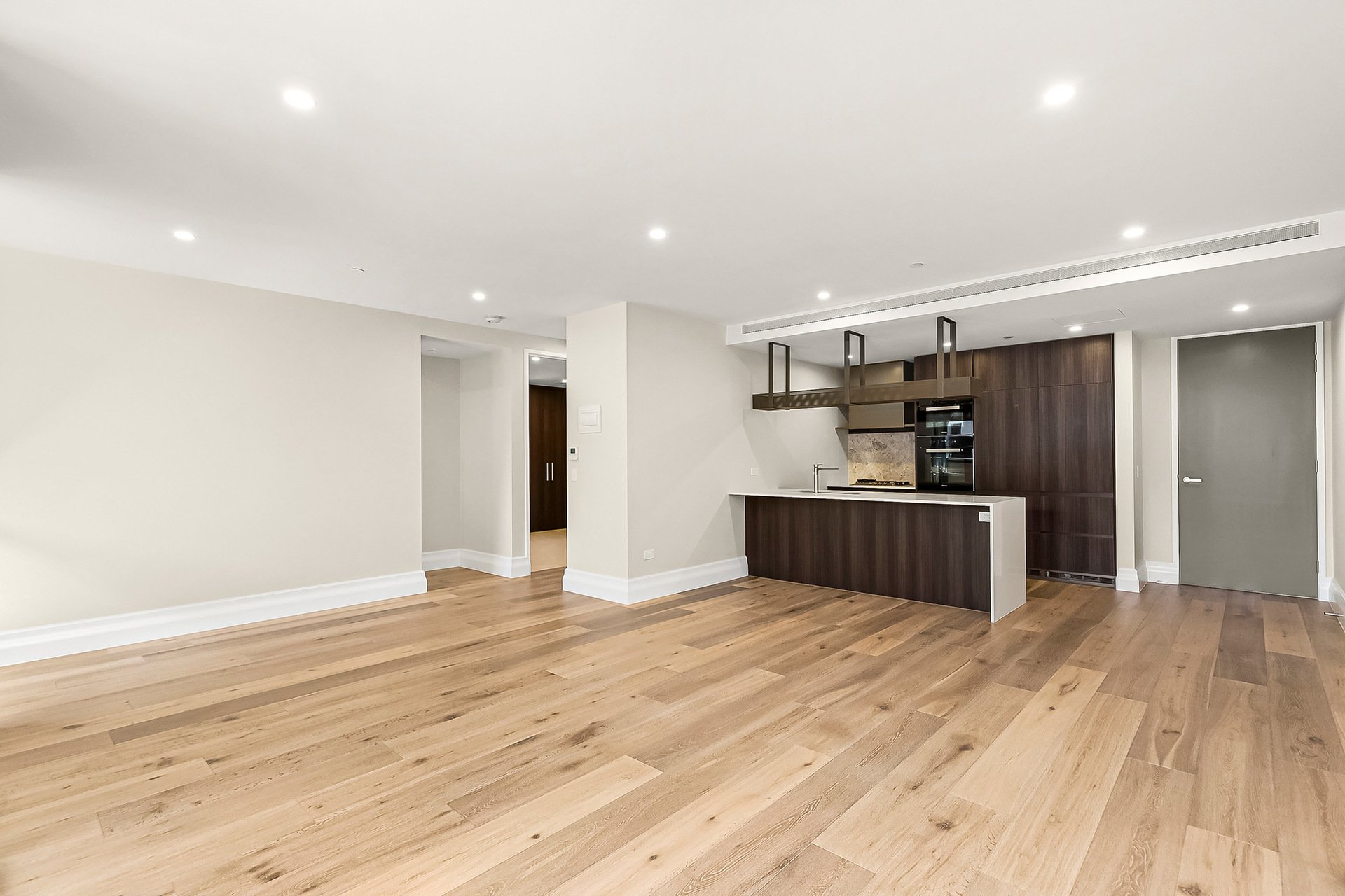 104/47 Ormond Esplanade, Elwood image 4