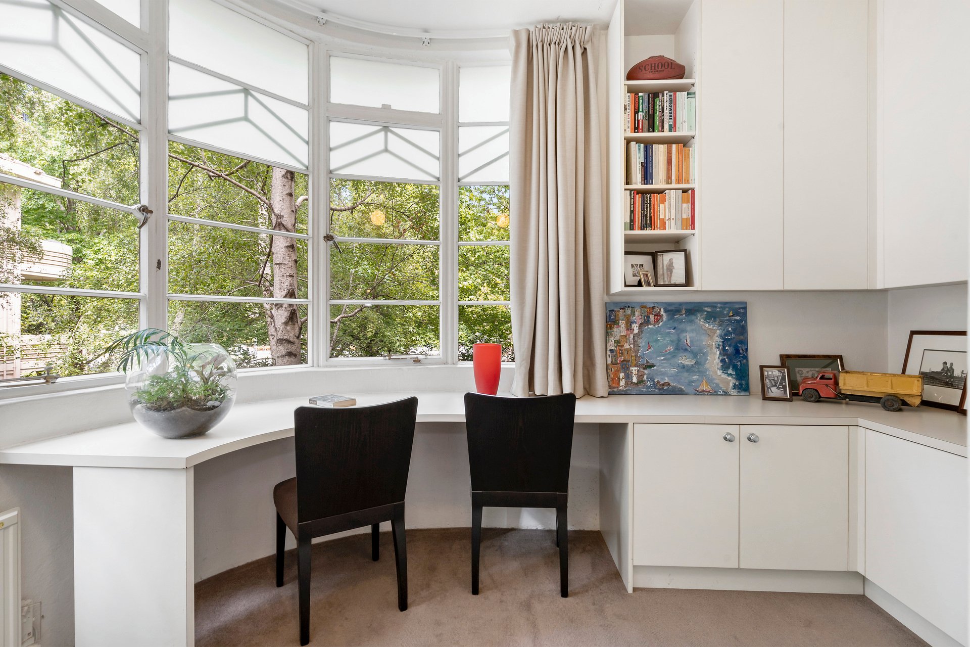 Property Gallery Thumbnail 6