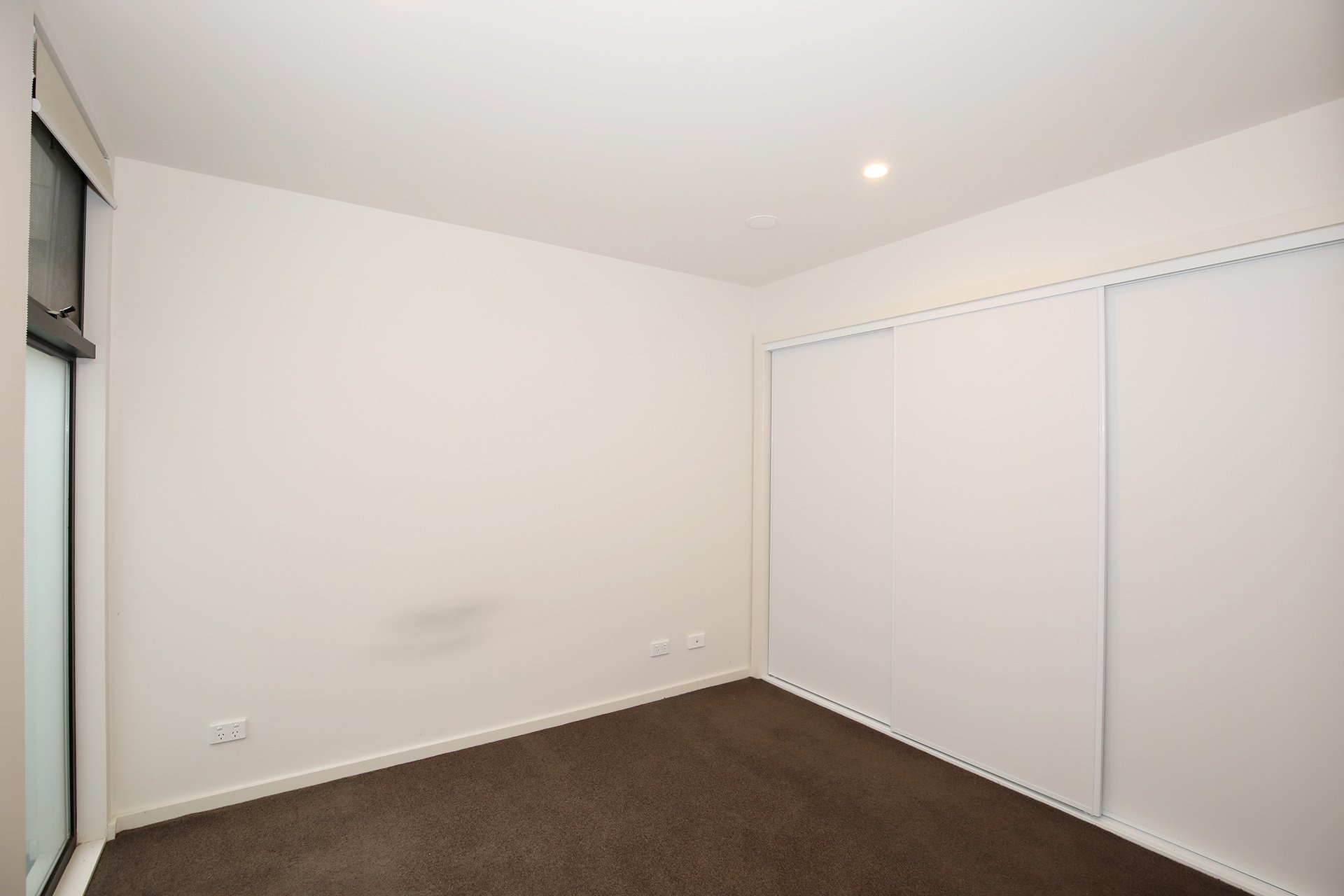 104/519-521 High Street Road, Mount Waverley image 4