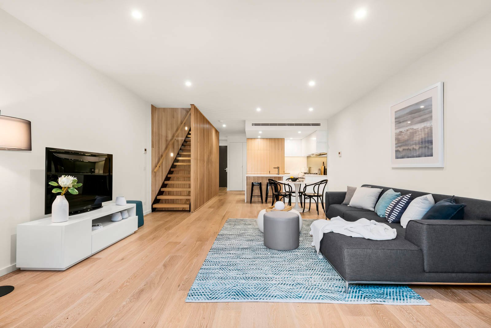 Property Gallery Thumbnail 2