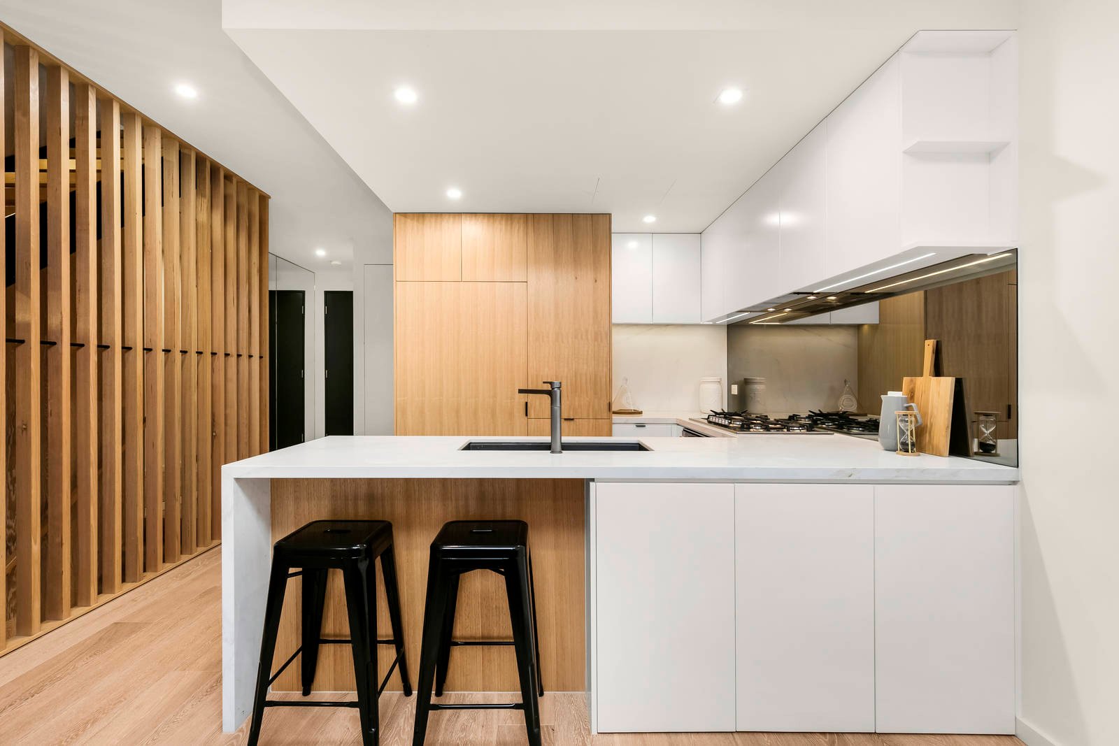 Property Gallery Thumbnail 3