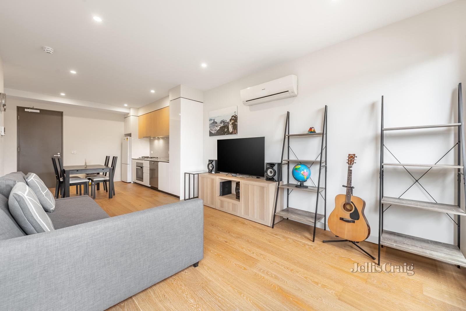 104/577 Glenferrie Road, Hawthorn image 1