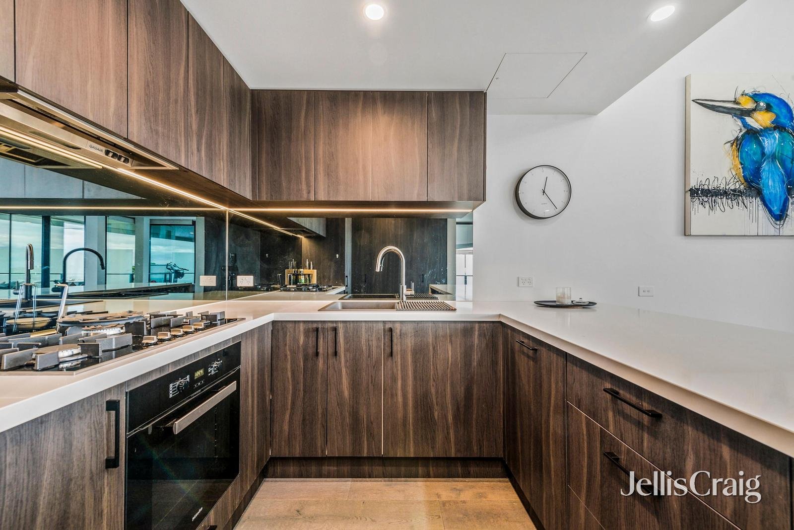 104/6 Fernhill Road, Sandringham image 3