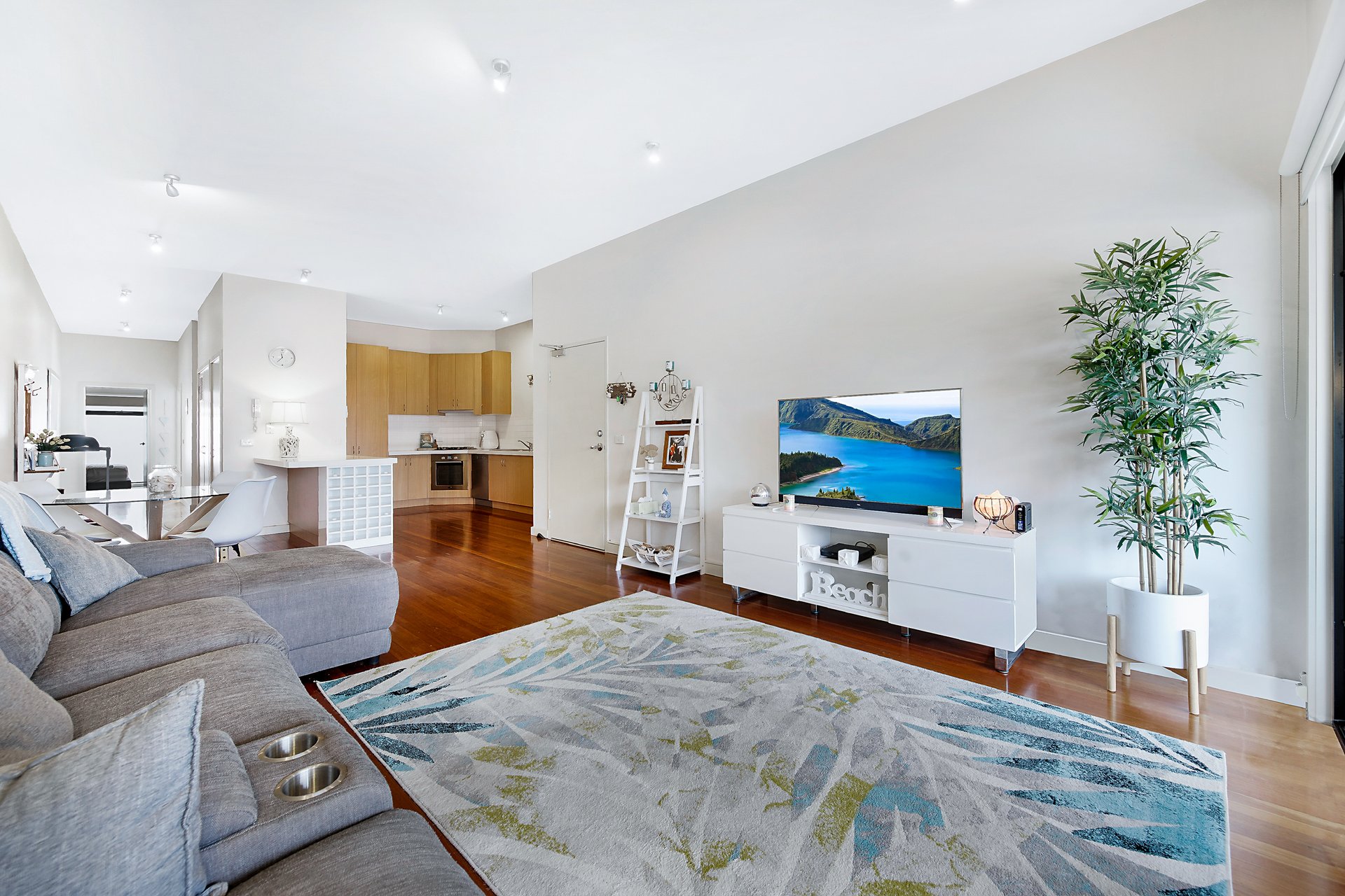 10/464 Beach Road, Beaumaris image 2