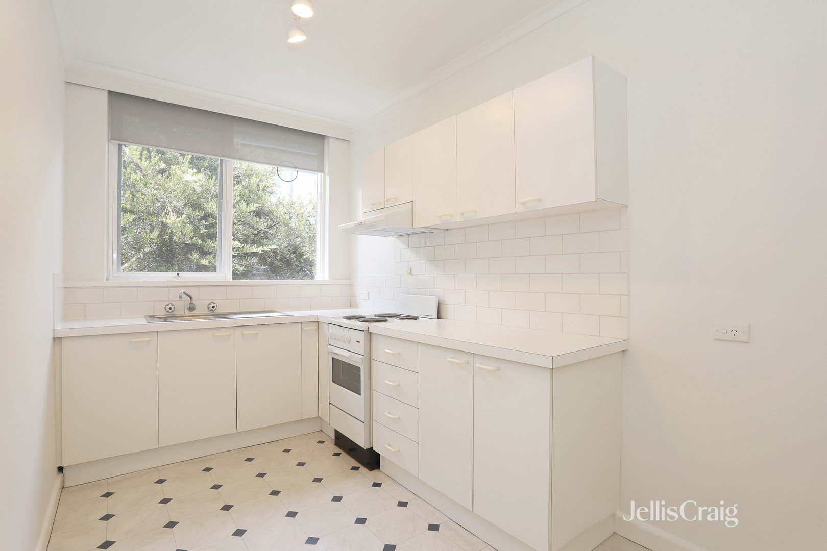10/465 Brunswick Road, Brunswick&nbsp;West image 2