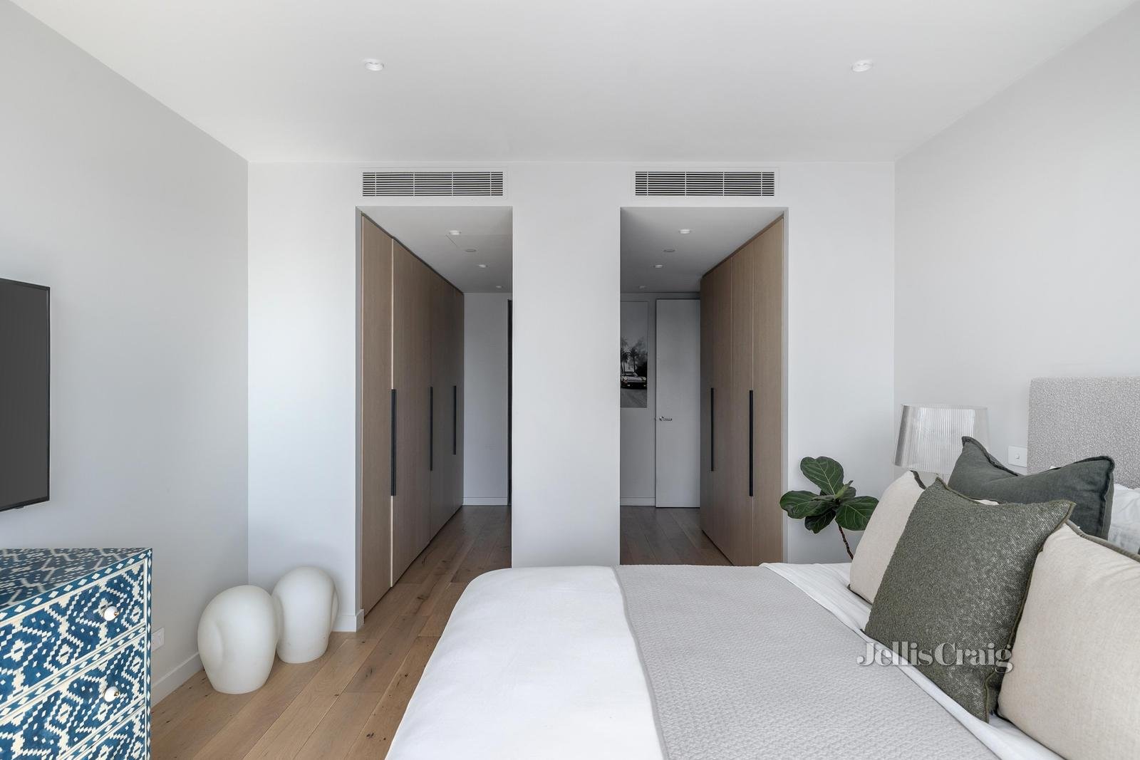 104/65 Maitland Street, Glen Iris image 4