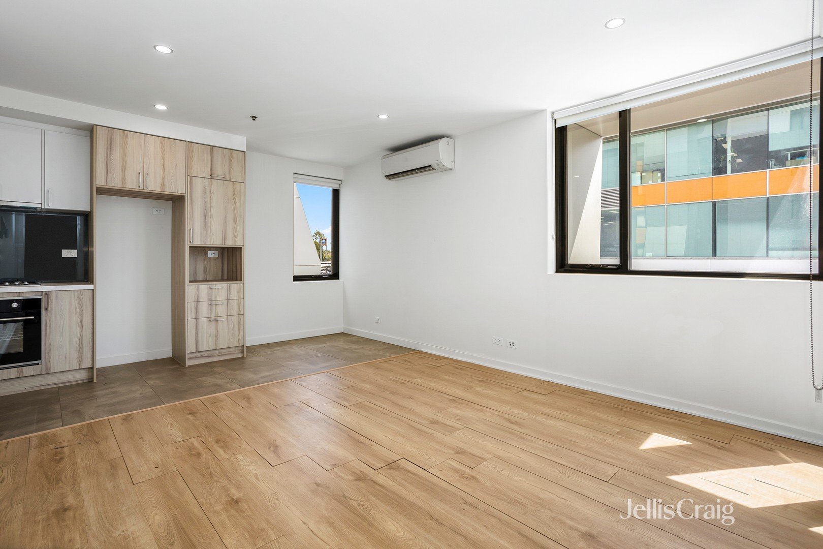 104/7 Thomas Holmes Street, Maribyrnong image 3
