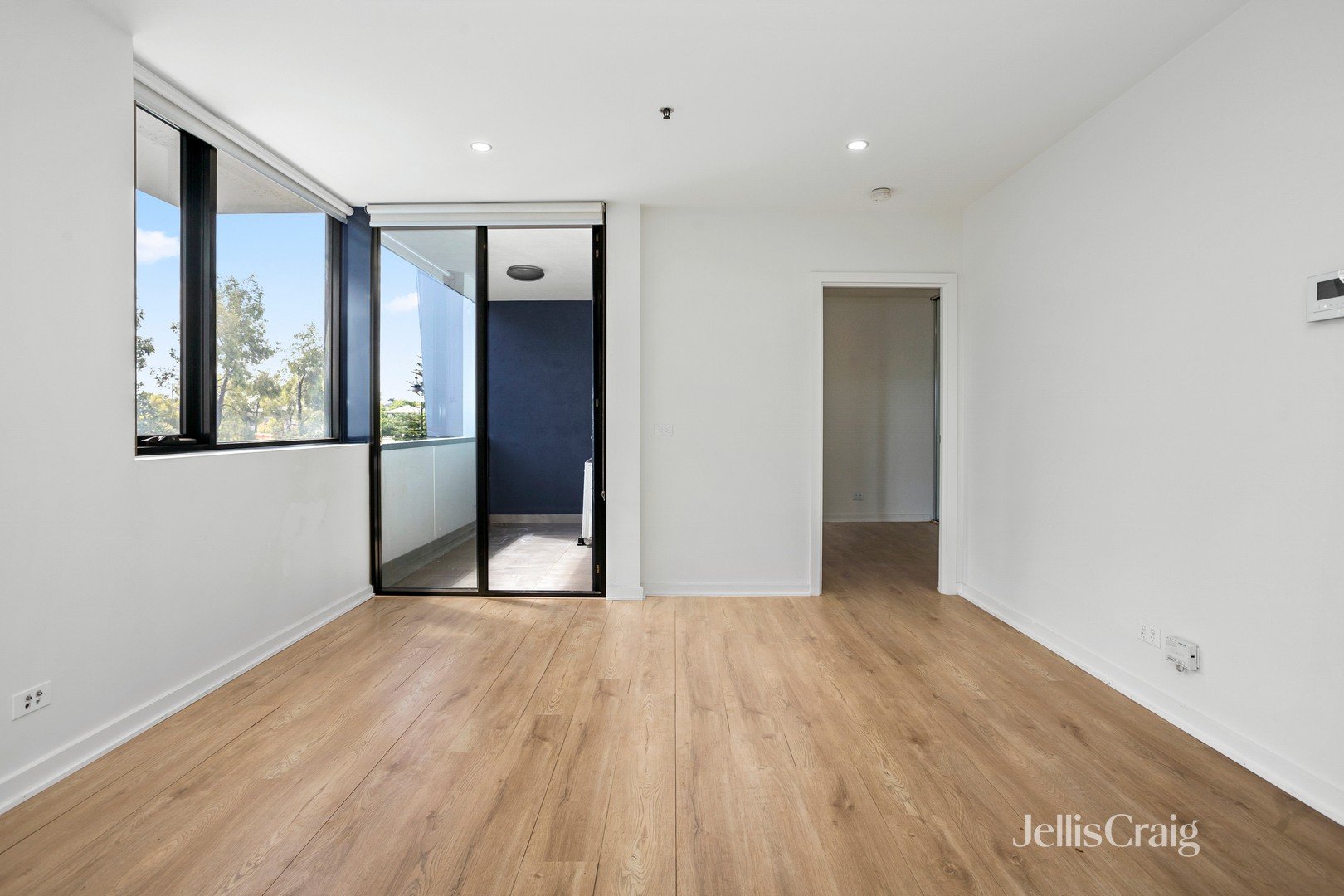 104/7 Thomas Holmes Street, Maribyrnong image 6