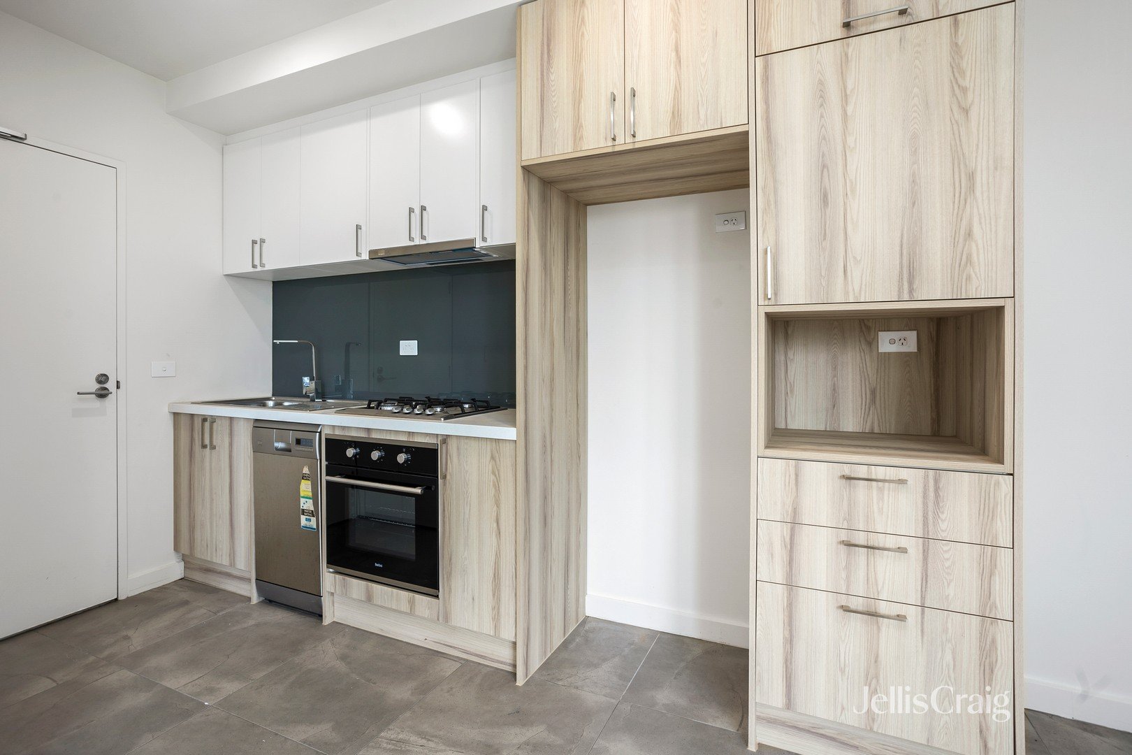 104/7 Thomas Holmes Street, Maribyrnong image 4