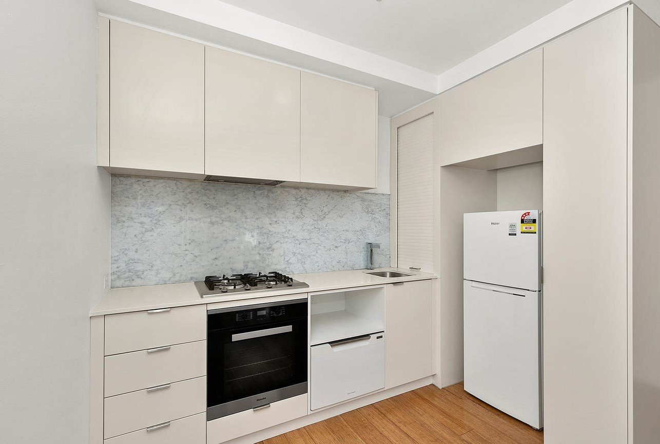 104/712 Station Street, Box Hill image 2